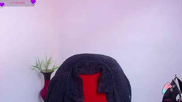 Hannaaaa   online show from January 4, 8:27 pm