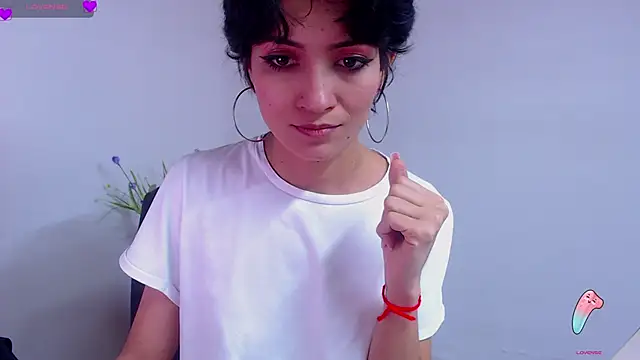 Hannaaaa   online show from January 30, 5:06 pm