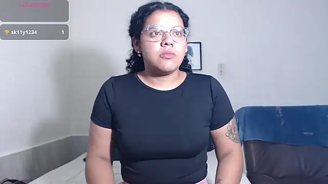 agata 22 online show from May 6, 3:24 am