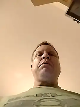 fukurbutt online show from February 15, 2:41 am