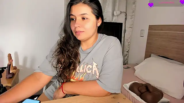 miaa daniels online show from December 6, 4:14 am
