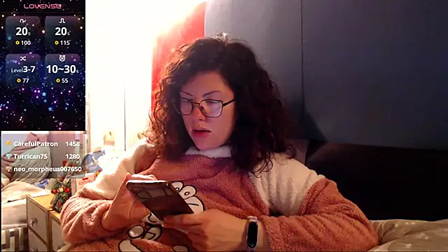 Snapshot of vaders_daughter chatting on January 8, 9:06 pm vaders daughter online show from January 8, 9:06 pm