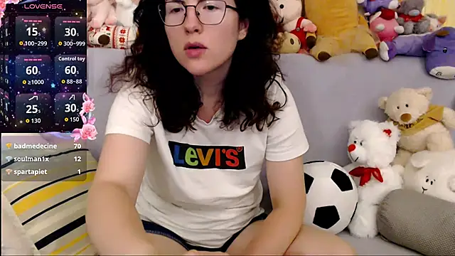 vaders daughter online show from July 4, 8:48 pm