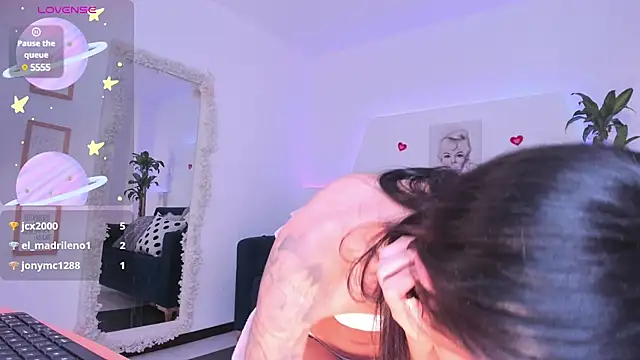 Kim ev online show from January 17, 10:55 am