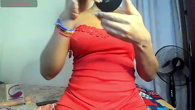 Snapshot of xia_ebonyts chatting on October 10, 11:20 am xia ebonyts online show from October 10, 11:20 am