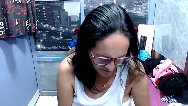 Nastylatinaxxx online show from January 15, 2:49 am