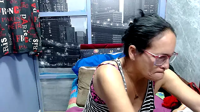 Nastylatinaxxx online show from January 26, 1:36 pm