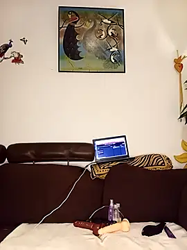 The-Peach-Flexer online show from February 11, 9:53 pm