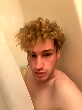 CreamyAustin online show from November 7, 1:38 am