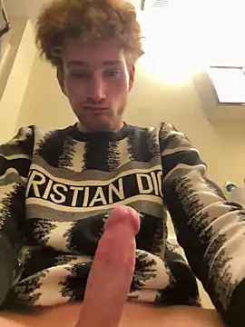 CreamyAustin online show from November 27, 11:40 pm