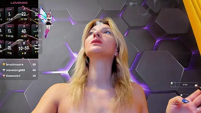 Snapshot of RileyLanna chatting on October 2, 2:29 am RileyLanna online show from October 2, 2:29 am