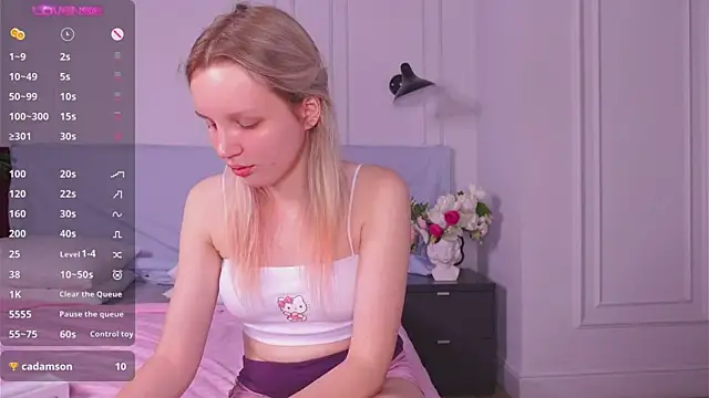 Snapshot of Beatrica_Klein chatting on December 22, 5:32 pm Beatrica Klein online show from December 22, 5:32 pm