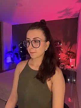 Snapshot of EmaSaenz chatting on February 26, 11:04 pm EmaSaenz online show from February 26, 11:04 pm