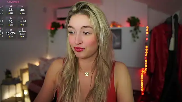 Alexis   Texas online show from January 8, 8:50 pm