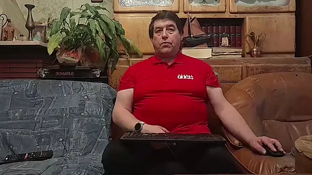 sympatrique online show from November 2, 10:17 am