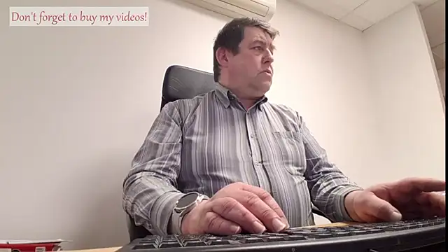 Snapshot of sympatrique chatting on January 12, 4:12 pm sympatrique online show from January 12, 4:12 pm