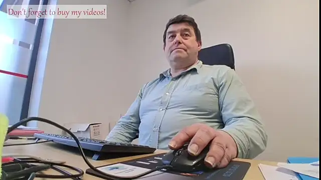 Snapshot of sympatrique chatting on January 19, 9:24 am sympatrique online show from January 19, 9:24 am