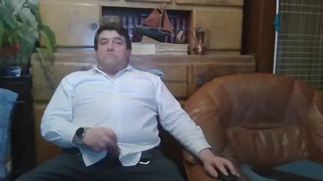 Snapshot of sympatrique chatting on February 13, 7:32 pm sympatrique online show from February 13, 7:32 pm