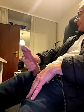 Frank22xx online show from October 26, 5:52 pm