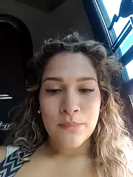 Snapshot of Sara_smiiith211 chatting on February 7, 9:04 pm Sara smiiith211 online show from February 7, 9:04 pm