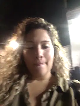 Snapshot of Sara_smiiith211 chatting on March 14, 4:54 am Sara smiiith211 online show from March 14, 4:54 am