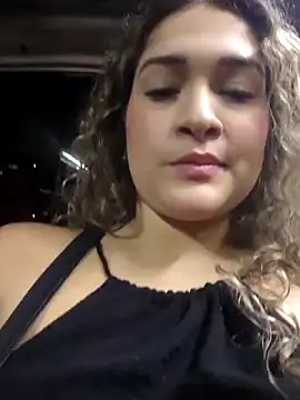 Snapshot of Sara_smiiith211 chatting on April 30, 12:50 am Sara smiiith211 online show from April 30, 12:50 am
