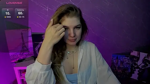 lily williamss online show from May 3, 11:55 pm