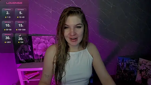 lily williamss online show from May 13, 11:55 pm