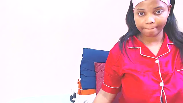 Snapshot of Xoli_11 chatting on October 7, 2:03 pm Xoli 11 online show from October 7, 2:03 pm