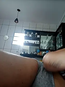 Snapshot of marcialoira chatting on January 17, 2:55 pm marcialoira online show from January 17, 2:55 pm