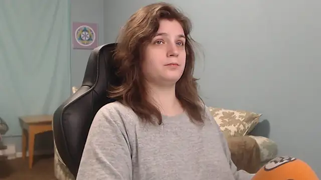 Snapshot of TreeJeanne chatting on January 3, 3:44 pm TreeJeanne online show from January 3, 3:44 pm