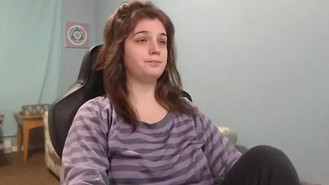 Snapshot of TreeJeanne chatting on February 28, 12:52 pm TreeJeanne online show from February 28, 12:52 pm