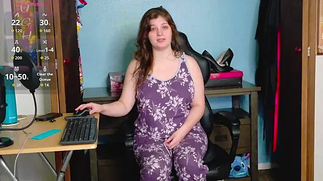 TreeJeanne online show from November 12, 2:01 am