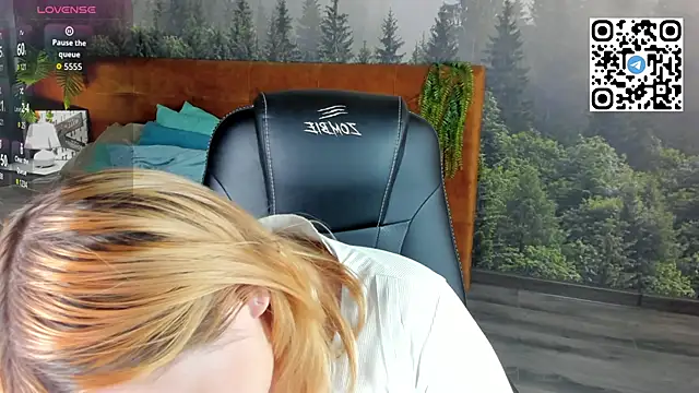 Stacy Luv online show from October 8, 1:03 am