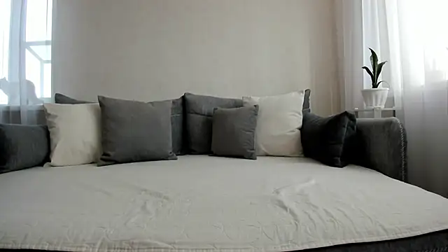 Angel-Rosa online show from April 5, 2:09 am