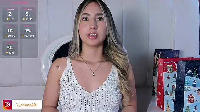 Snapshot of _Emma_Valka chatting on December 20, 10:00 pm  Emma Valka online show from December 20, 10:00 pm