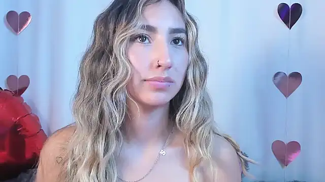 Snapshot of _Emma_Valka chatting on February 11, 12:17 am  Emma Valka online show from February 11, 12:17 am