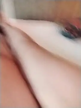 Snapshot of Alma_Sexyy chatting on December 15, 10:58 pm Alma Sexyy online show from December 15, 10:58 pm