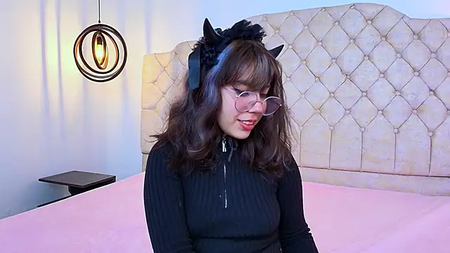 Purplee Baby online show from March 6, 9:53 pm