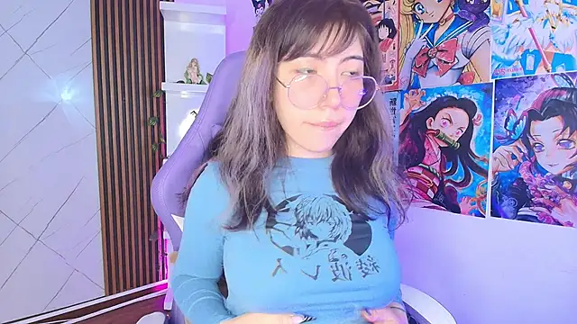 Snapshot of Purplee_Baby chatting on September 24, 8:01 pm Purplee Baby online show from September 24, 8:01 pm