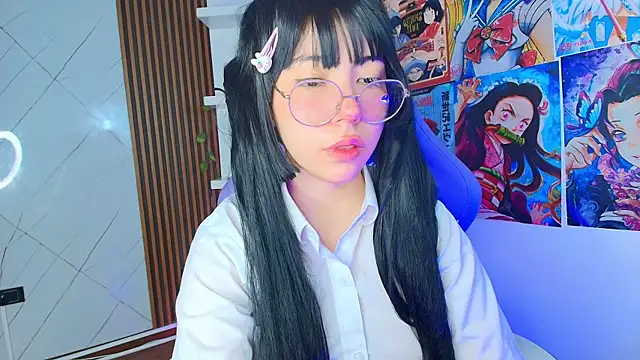 Snapshot of Purplee_Baby chatting on September 26, 8:13 pm Purplee Baby online show from September 26, 8:13 pm