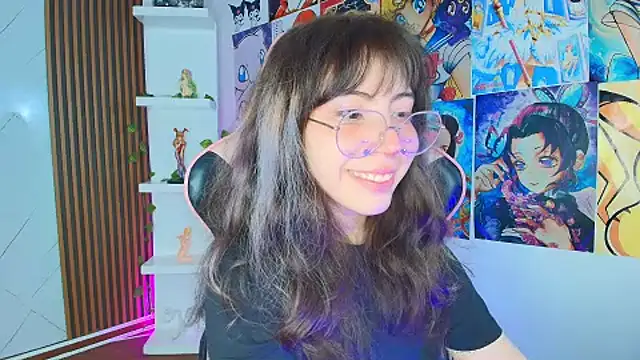 Snapshot of Purplee_Baby chatting on October 1, 1:44 am Purplee Baby online show from October 1, 1:44 am