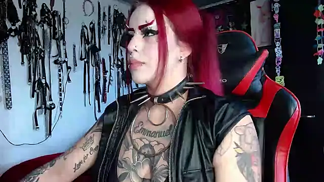 Snapshot of jannaink_ chatting on December 25, 7:56 pm jannaink online show from December 25, 7:56 pm