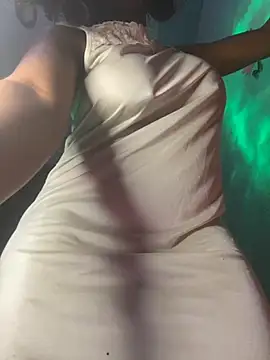 Snapshot of Cherrytowild chatting on September 26, 5:33 am Cherrytowild online show from September 26, 5:33 am