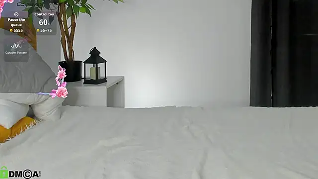 Snapshot of Naomi_B1ack chatting on March 30, 12:33 am Naomi B1ack online show from March 30, 12:33 am