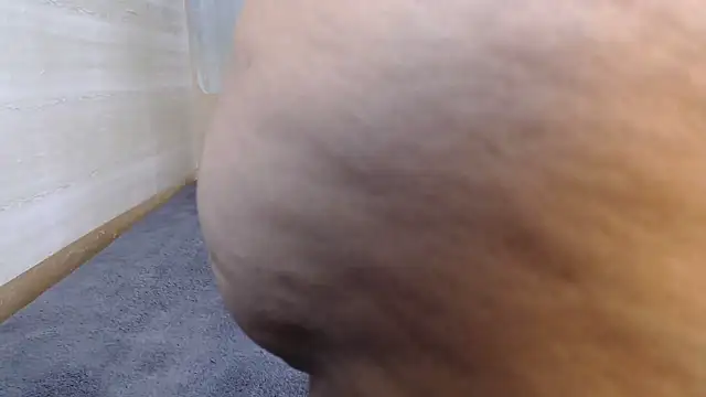 BustyThickyAss online show from January 21, 7:58 am