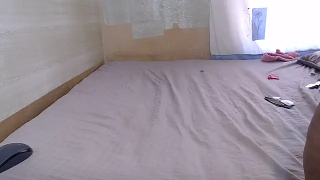 BustyThickyAss online show from March 8, 12:41 pm