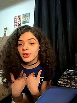 Snapshot of izumikarol chatting on November 15, 11:10 pm izumikarol online show from November 15, 11:10 pm