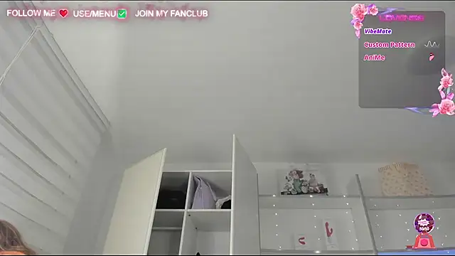 Snapshot of Domina_Deivis chatting on January 15, 6:33 am Domina Deivis online show from January 15, 6:33 am