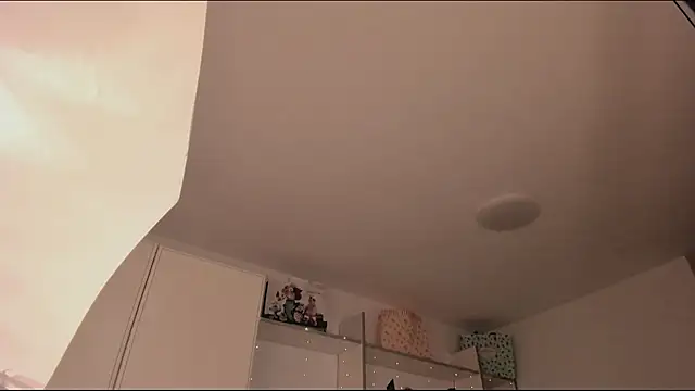 Snapshot of Domina_Deivis chatting on January 16, 6:25 am Domina Deivis online show from January 16, 6:25 am